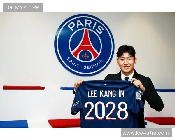 巴黎圣日耳曼俱乐部官宣签下世界级前锋,球迷期待其震撼表现 巴黎圣日耳曼俱乐部官宣签下世界级前锋,球迷期待其震撼表现