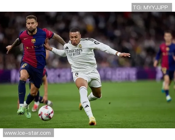 皇马宣布签下热刺中场，提升中场实力备战新赛季