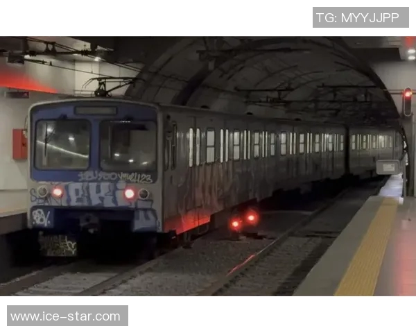 罗马市中心地铁爆炸事件：揭秘背后真相，警方全力追捕凶手