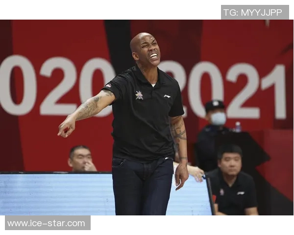 马布里发文回应辞职传闻：我会坚持下去，继续为球队奋斗