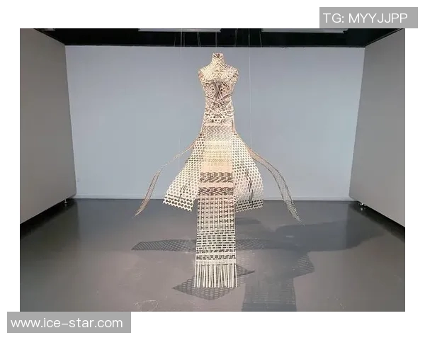 优雅与力量的结合太极服装女款展现传统文化之美与现代气息