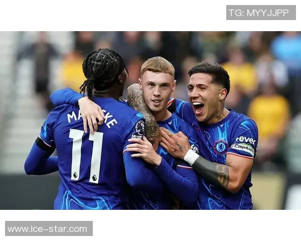 切尔西中卫肖控诉主帅丢失信心，球队未来岌岌可危