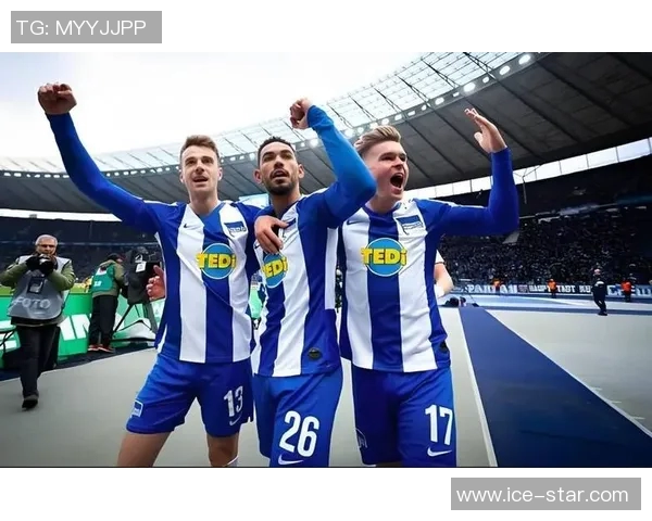 沙尔克04主力受伤前景堪忧近期比赛或难打败