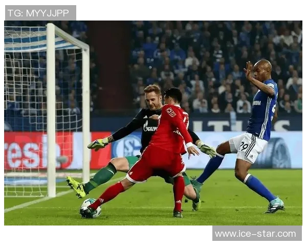 沙尔克04客场惨败，遭遇法兰克福的猛烈反击